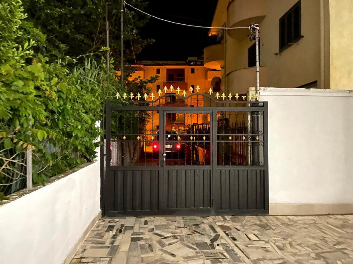Lumturi Resident Appartement Durrës Buitenkant foto